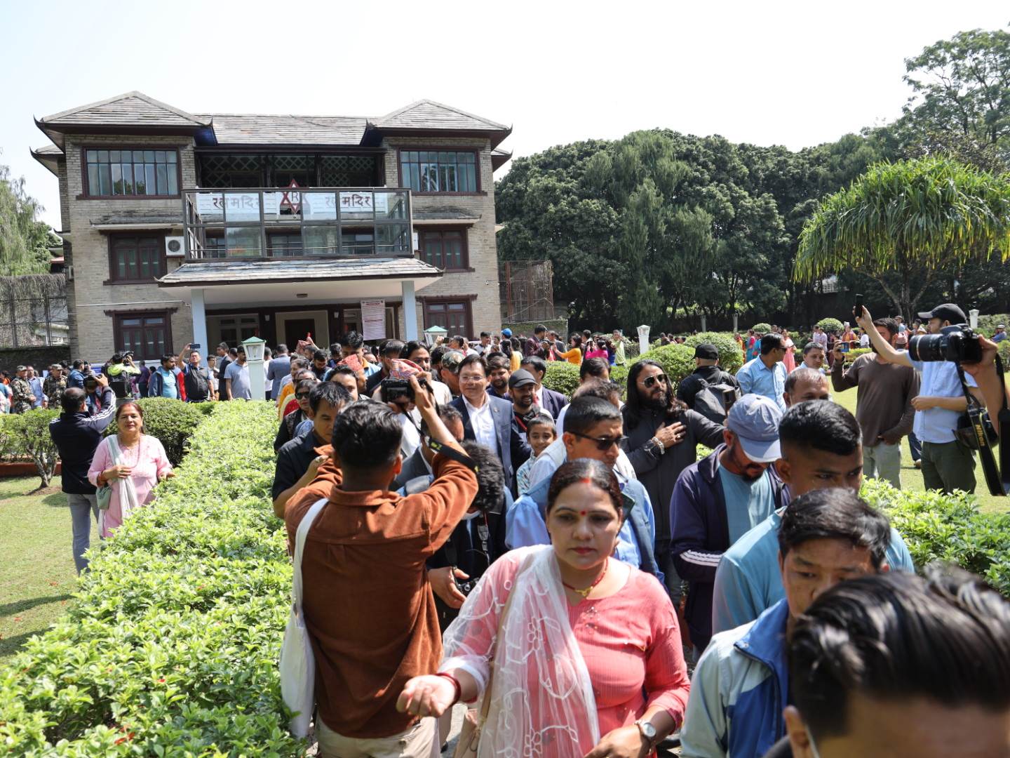 received_626600152686053-1