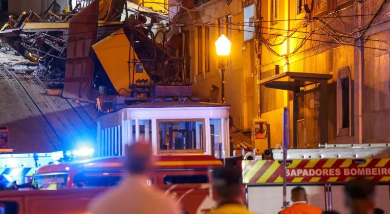 portugal train accident
