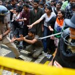 'कक्रोच'सँग तर्सिएपछि जन्तर-मन्तरमा झन् कडाई, ३० कम्पनीका प्रहरी परिचालन 9fab5944-79a2-4fb6-adf2-be94d341d871