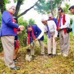 पोखरा महानगर प्रमुखसँग बंगलादेशी फोटो पत्रकारको भेट, पोखरा रंगशालामा वृक्षारोपण IMG_2926