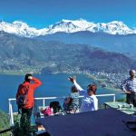 tourists-in-pokhara